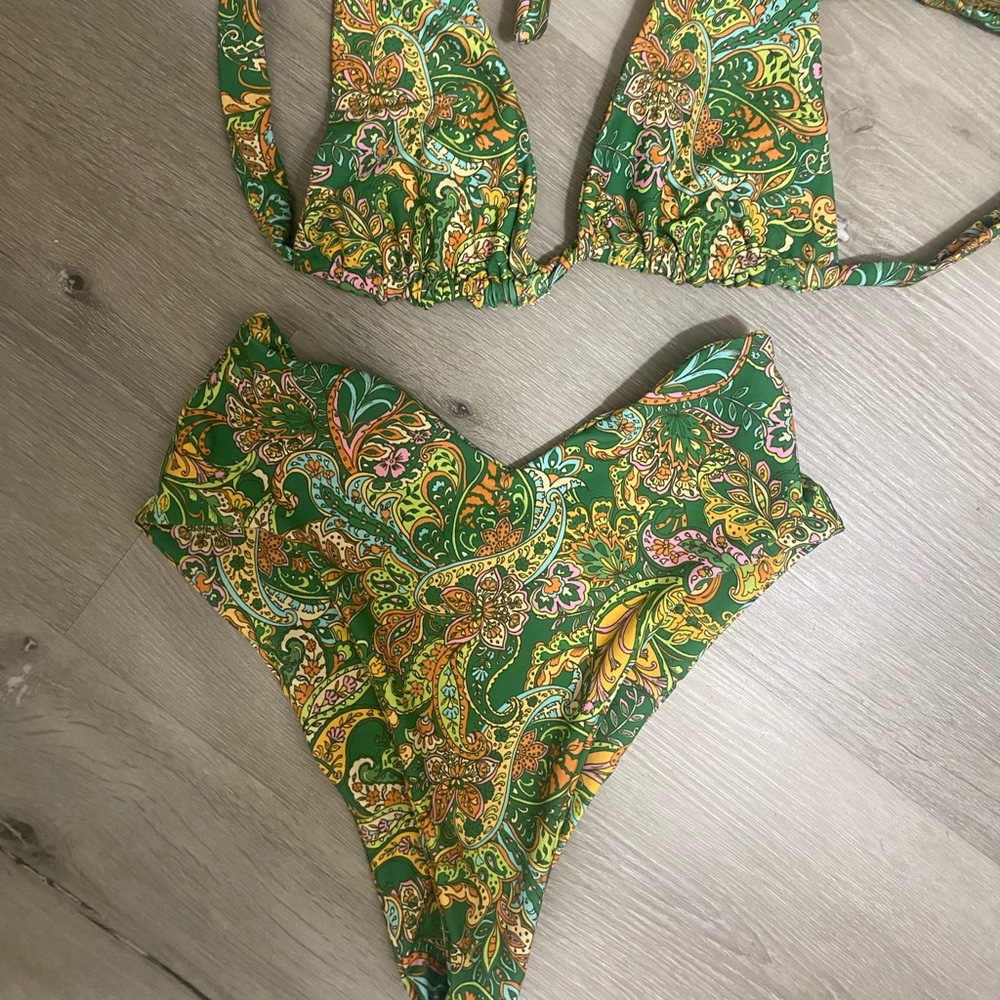 Skatie suit